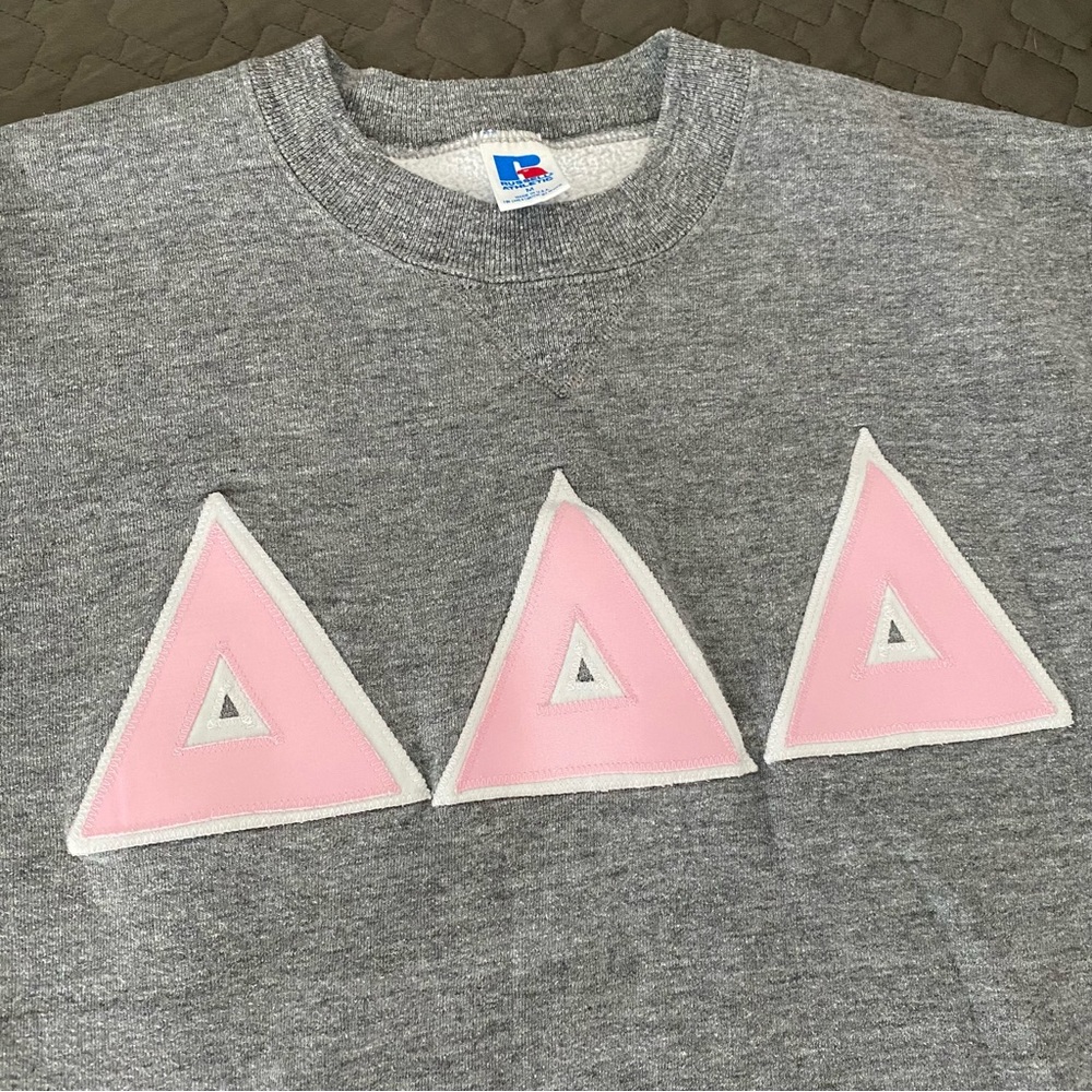 VINTAGE 🏆 Tri Delta Greek Letters Sorority Sweatshirt